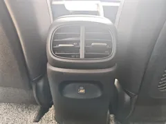 2022 Hyundai Elantra 1.5L CVT LUX Premium, синий — фото 17