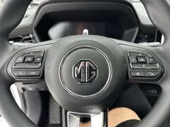 2023 MG MG5 180DVVT CVT Luxury, белый — фото 13