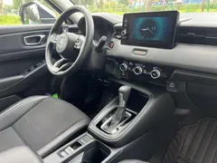 2023 Honda Vezel 1.5L CVT Tech, белый — фото 11