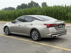 2022 Nissan Teana 2.0L XL-Upr Premium — фото 10