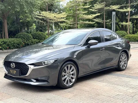 2022 Mazda Mazda3 2.0L AT