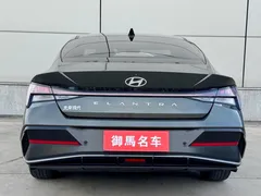 2023 Hyundai Elantra 1.5L CVT LUX Premium — фото 5
