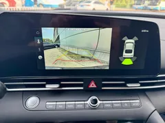 2023 Hyundai Elantra 1.5L CVT LUX Premium — фото 7