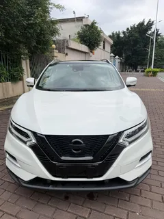 2022 Nissan Qashqai 2.0L XV Prem Luxury, белый — фото 2