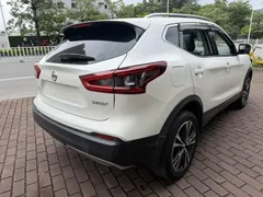 2022 Nissan Qashqai 2.0L XV Prem Luxury, белый — фото 3