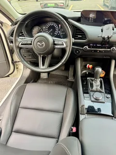 2023 Mazda Mazda3 2.0L AT, белый — фото 19