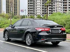 2021 Toyota Camry 2.5G Luxury, чёрный — фото 3