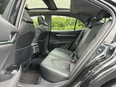 2021 Toyota Camry 2.5G Luxury, чёрный — фото 7