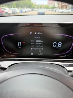 2023 Kia Seltos 1.5L IVT Luxury, белый — фото 22