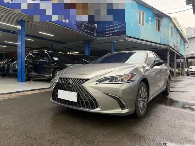 2022 Lexus ES 200 Excellence