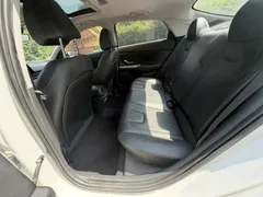 2022 Hyundai Elantra 1.5L CVT LUX Premium, белый — фото 15