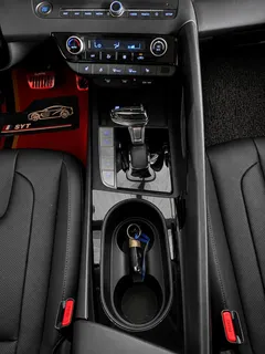 2023 Hyundai Elantra 1.5L CVT LUX Premium, белый — фото 14