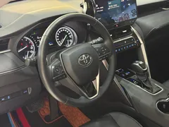 2022 Toyota Venza 2.0L CVT 2WD Premium — фото 15