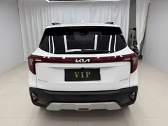 2023 Kia Seltos 1.5L IVT Luxury, белый — фото 6