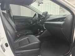 2022 Toyota Yaris L Zhixuan X 1.5L CVT Luxury Plus, белый — фото 8