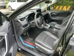 2022 Toyota Wildlander 2.0L 2WD Luxury Plus, чёрный — фото 8