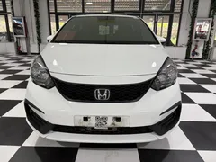 2021 Honda Fit 1.5L CVT, белый — фото 2