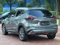 2022 Nissan Kicks 1.5L XV CVT Luxury — фото 4