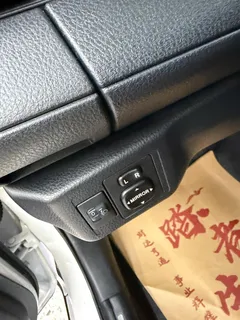 2022 Toyota Yaris L Zhixuan 1.5L CVT Luxury Plus, белый — фото 11
