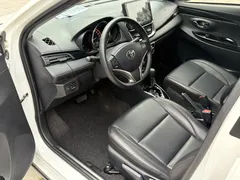 2022 Toyota Yaris L Zhixuan X 1.5L CVT Luxury Plus, белый — фото 5