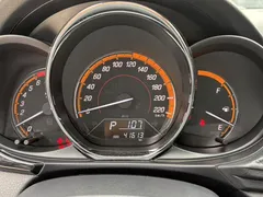 2022 Toyota Yaris L Zhixuan X 1.5L CVT Luxury Plus, белый — фото 6