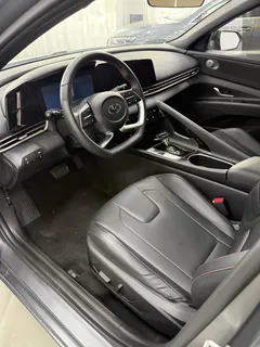 2022 Hyundai Elantra 1.5L CVT 20th SE 20th Anniversary — фото 13