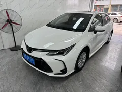 2021 Toyota Corolla 1.5L CVT Elite, белый — фото 1