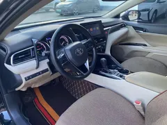 2023 Toyota Camry 2.5G Luxury, чёрный — фото 6