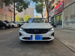 2022 Geely Emgrand 4th Gen 1.5L CVT Luxury, белый — фото 2