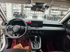 2023 Honda Vezel 1.5L CVT Tech, белый — фото 8
