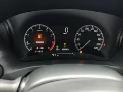 2023 Honda Vezel 1.5L CVT Tech, белый — фото 10