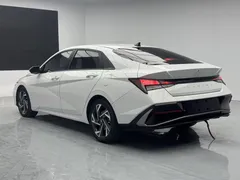 2023 Hyundai Elantra 1.5L CVT GLX Elite, белый — фото 4