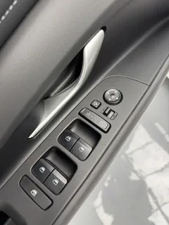 2023 Hyundai Elantra 1.5L CVT GLX Elite, белый — фото 13