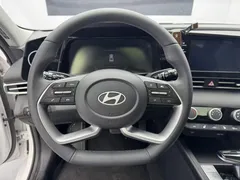 2023 Hyundai Elantra 1.5L CVT GLX Elite, белый — фото 14