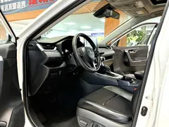 2022 Toyota RAV4 2.0L CVT 2WD Fashion, белый — фото 7