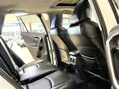2022 Toyota RAV4 2.0L CVT 2WD Fashion, белый — фото 10