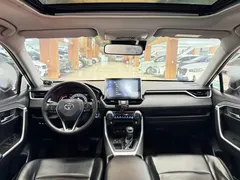 2022 Toyota RAV4 2.0L CVT 2WD Fashion, белый — фото 13