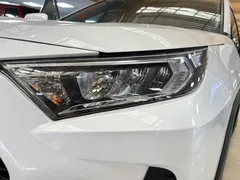 2022 Toyota RAV4 2.0L CVT 2WD Fashion, белый — фото 21