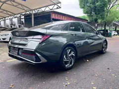 2023 Hyundai Elantra 1.5L CVT GLX Elite — фото 7