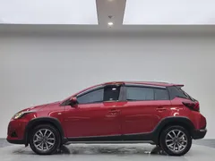 2022 Toyota Yaris L Zhixuan X 1.5L CVT Luxury Plus, красный — фото 5
