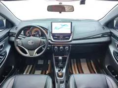2022 Toyota Yaris L Zhixuan X 1.5L CVT Luxury Plus, красный — фото 13