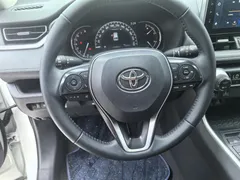 2022 Toyota RAV4 2.0L CVT 2WD Fashion, белый — фото 5