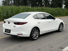 2023 Mazda Mazda3 2.0L AT, белый — фото 7