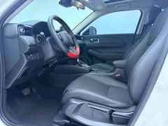 2023 Honda Vezel 1.5L CVT Pioneer, белый — фото 7
