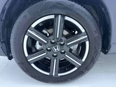 2023 Honda Vezel 1.5L CVT Pioneer, белый — фото 15