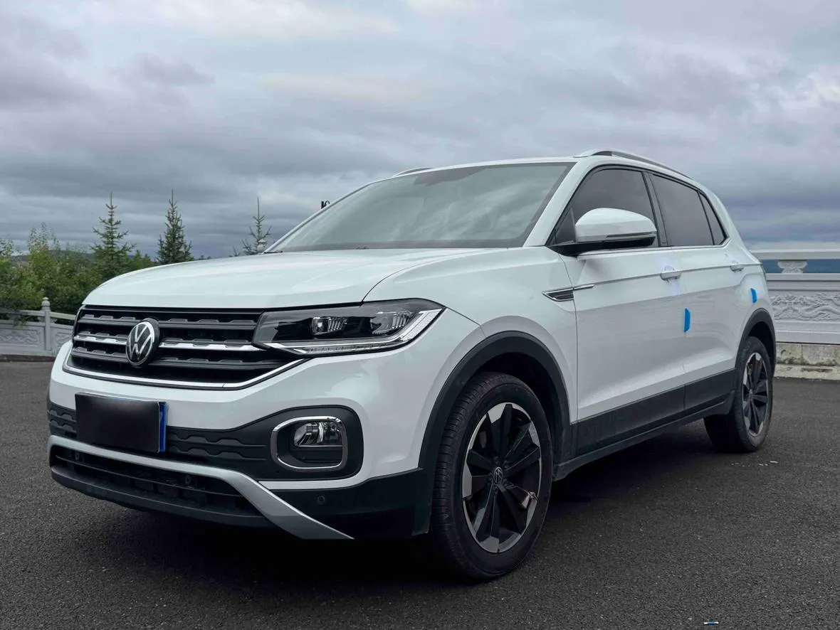 2021 Volkswagen Tacqua 1.5L AT