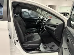 2022 Toyota Yaris L Zhixuan X 1.5L CVT Luxury Plus, белый — фото 9