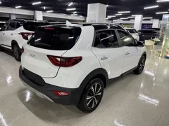 2021 Kia Yipao 1.4L CVT Sunroof, белый — фото 15