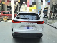 2022 Lexus NX 260 2WD, белый — фото 6