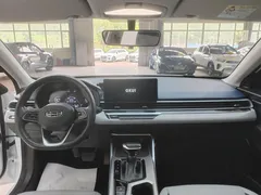 2022 Geely Emgrand 4th Gen 1.5L CVT Flagship, белый — фото 4